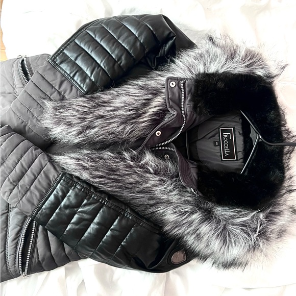 BRAND NEW Froccella fur lined black winter coat - Picture 3 of 7